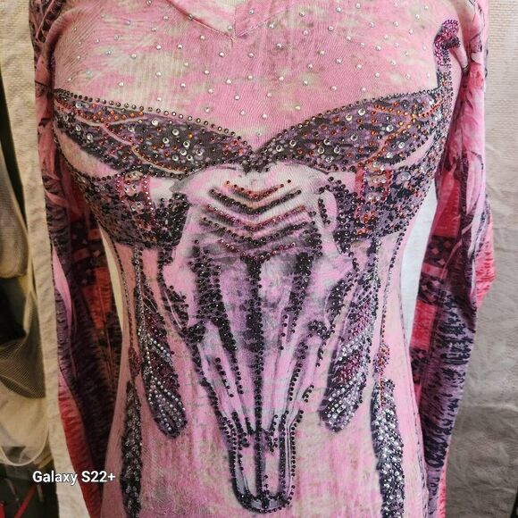 F97 L Rouge Western Bull tee with sparkly colored studs - Picture 2 of 12